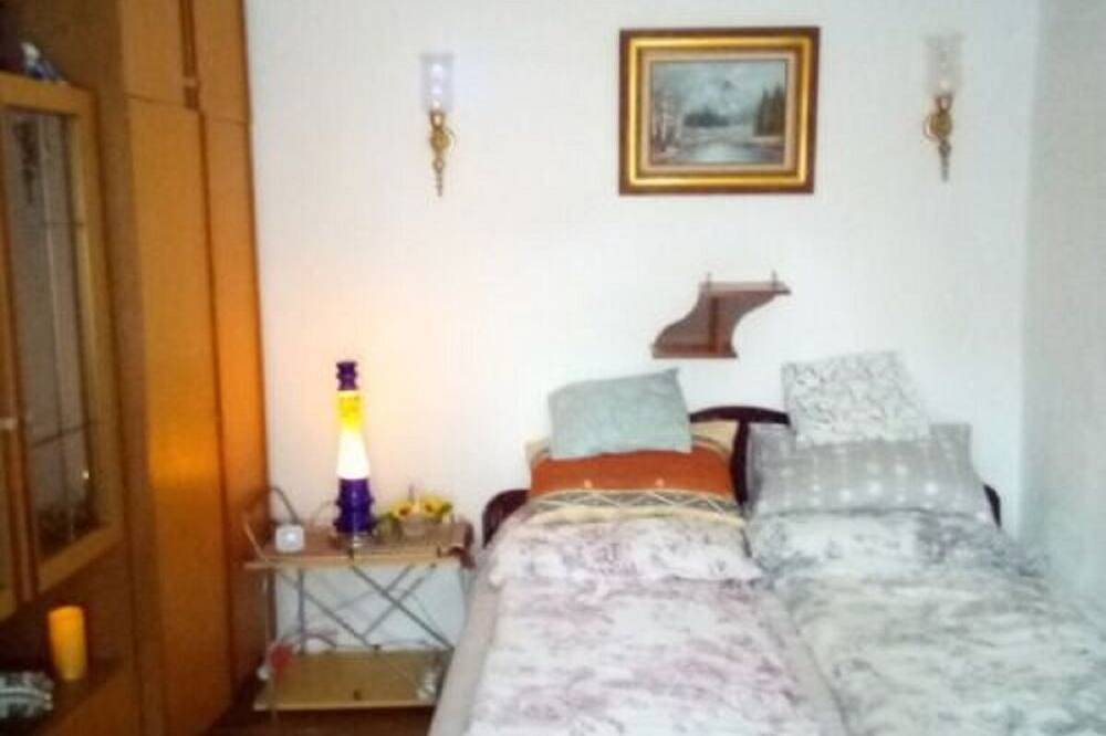 Hungarian old village guest house in Borsod-Abaúj-Zemplén megye