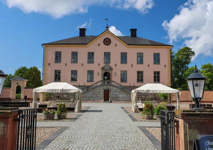 Hotel für 4 Personen, mit Terrasse und Garten sowie Ausblick - 1