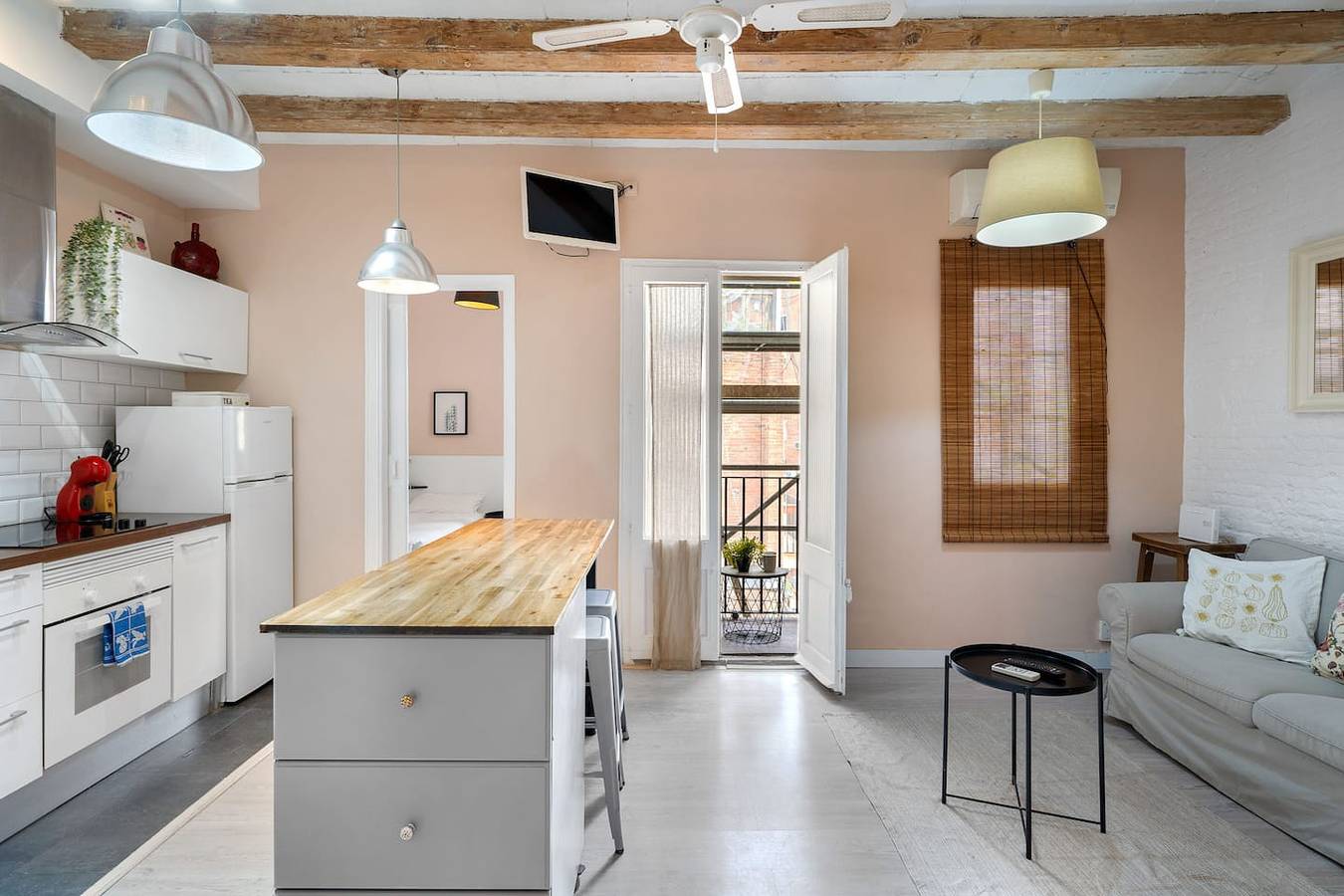 Ganze Wohnung, Ferienwohnung für 2 Personen in Barcelona Zentrum, Barcelona