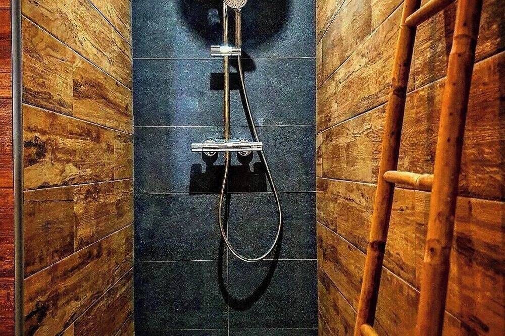 Apartamento entero, Charming T2 Equipped, 1min Walk To Beaches in Tolón, Region de Toulon