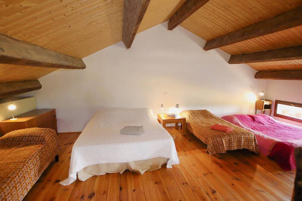 Gorgeous home in Tulette with private swimming pool, can be inside or outside in Tulette, Région de nyons
