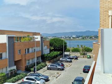 Gîte pour 7 personnes, avec vue et terrasse dans Fão