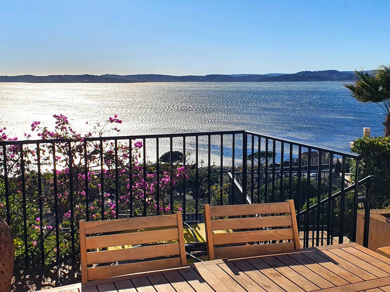 Entire apartment, 4-room ground floor apartment with air conditioning, pool, pets allowed in Sainte-Maxime in Sainte-Maxime, Draguignan region