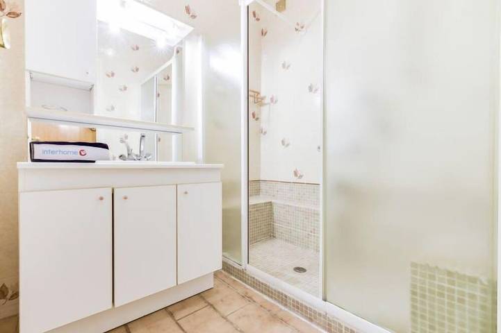 Gîte pour 2 personnes, avec balcon/terrasse et terrasse dans Plage Des Tamaris Cavalaire Sur Mer - 3