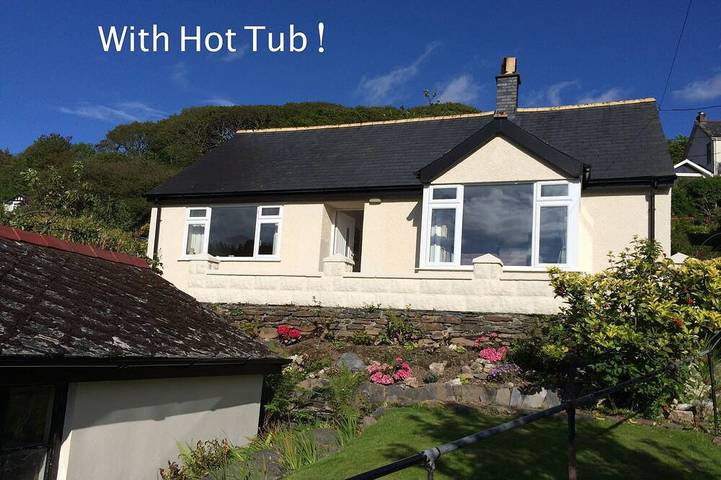 Holiday rental for 5 people, with Hot tub and Terrace as well as Garden in Fairbourne