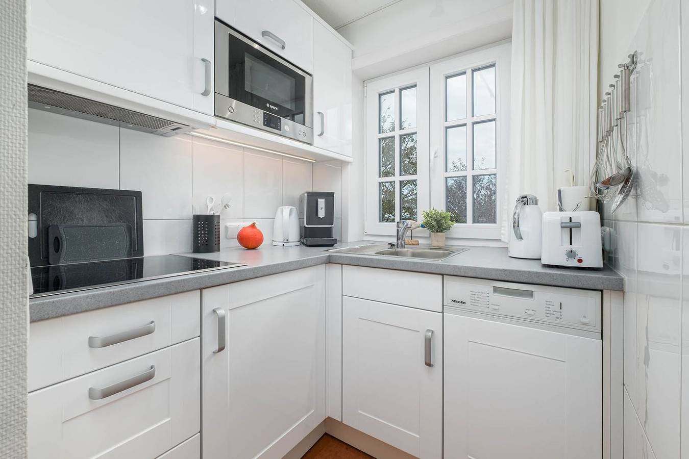 Ganze Wohnung, Urlaub mit Hund, inkl. Schwimmbad und Sauna mit direkter Aussicht auf das Wattenmeer in Norddorf, Amrum