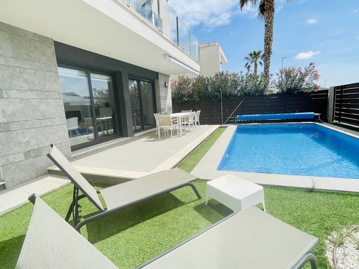 Casa rural para 6 personas, con terraza y jardín en Orihuela - 3