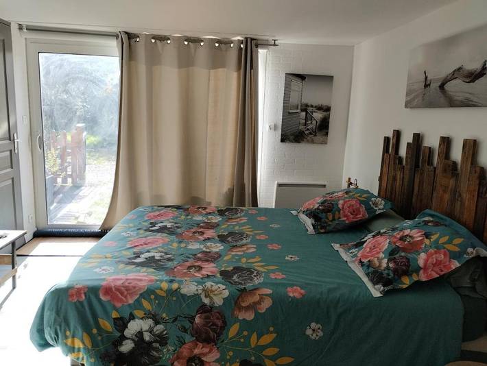 Gîte pour 3 personnes, avec vue et terrasse à Chênehutte-Trèves-Cunault - 4