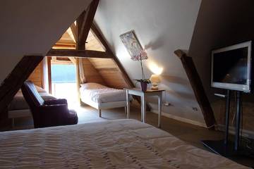 Gîte pour 28 Personnes dans Lignières, Saint-Amand-Montrond, Photo 3