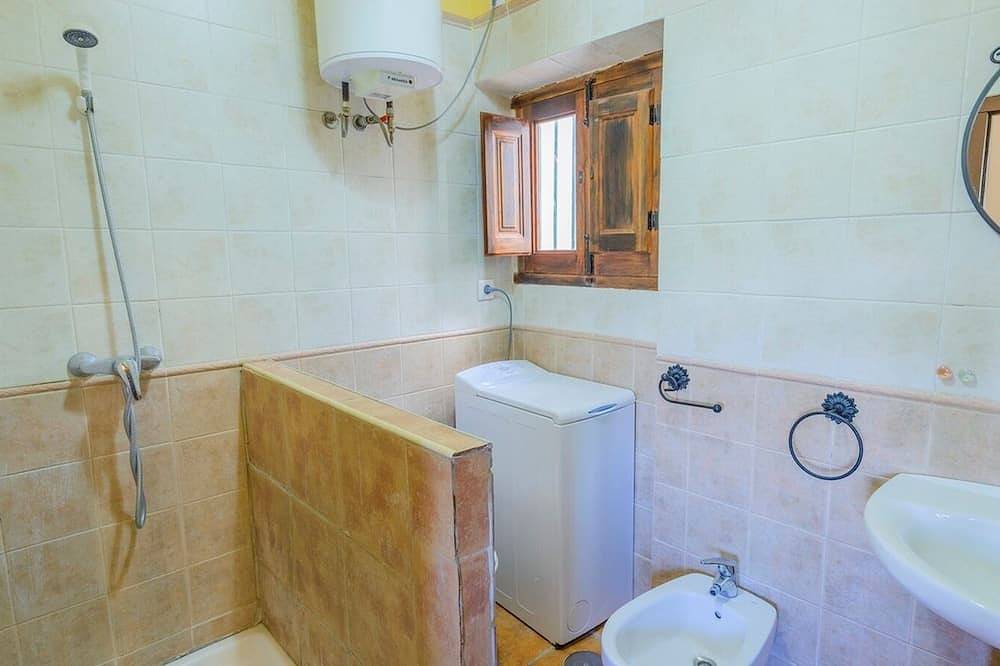Casas de Paquita - La Casita Montefrío by Ruralidays in Montefrío, Provincia de Granada