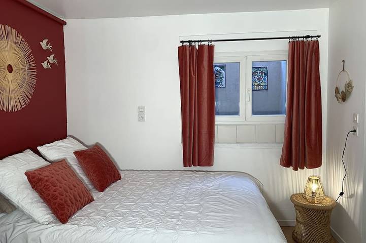 Gîte pour 4 personnes, avec sauna ainsi que piscine et jardin à Pierrefeu-du-Var - 3