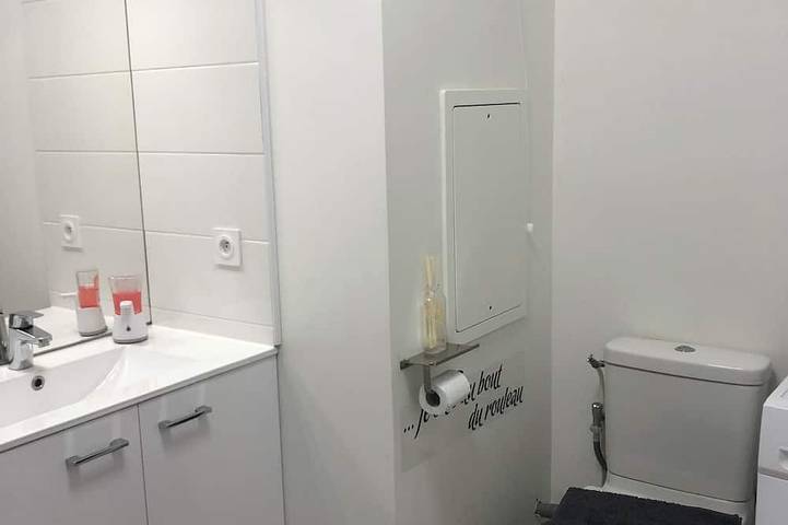 Gîte pour 2 personnes, avec jardin et terrasse à Voreppe - 3