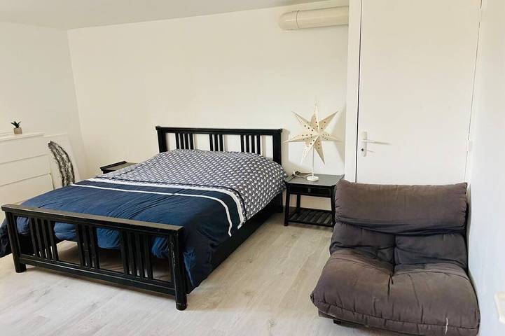 Location de vacances pour 8 personnes, avec balcon et jardin à Saint-Martin-d'Ordon - 3