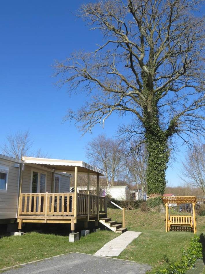 Location de vacances pour 4 personnes, avec piscine ainsi que bassin pour enfant et jardin à Litteau - 3