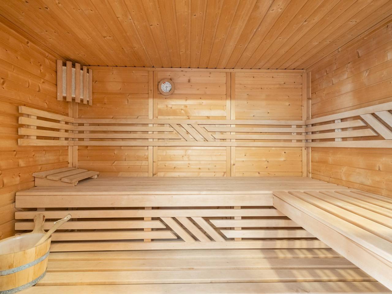 Luxuriöses Chalet mit Sauna auf kleinem Park in Rottenmanner und Wölzer Tauern, Irdning-Donnersbachtal