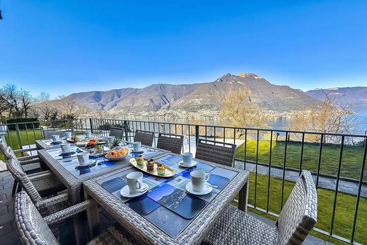 Vakantieappartement voor 10 personen aan het Comomeer
