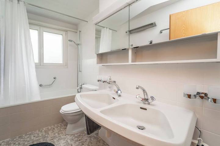 Ganze Wohnung, Casa Runaglias, Flond, (Flond), 37003B in Mundaun, Obersaxen-Mundaun