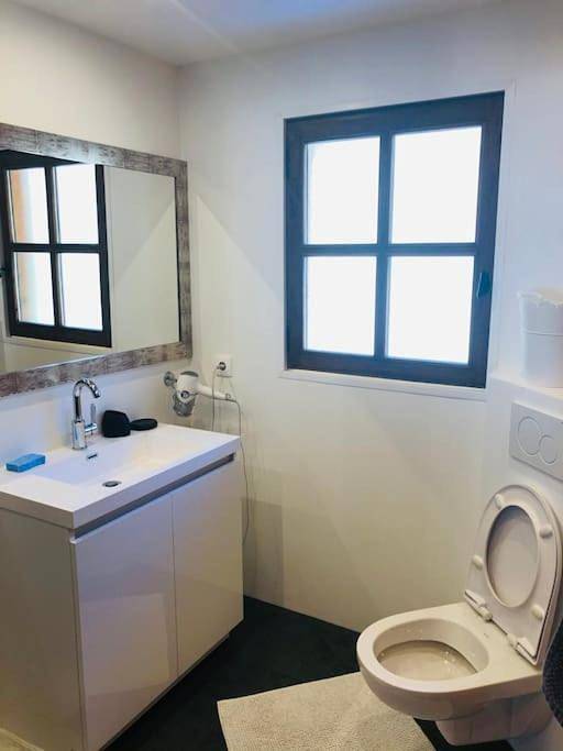 Gîte pour 4 personnes, avec vue et balcon à Les Villards-sur-Thônes - 4