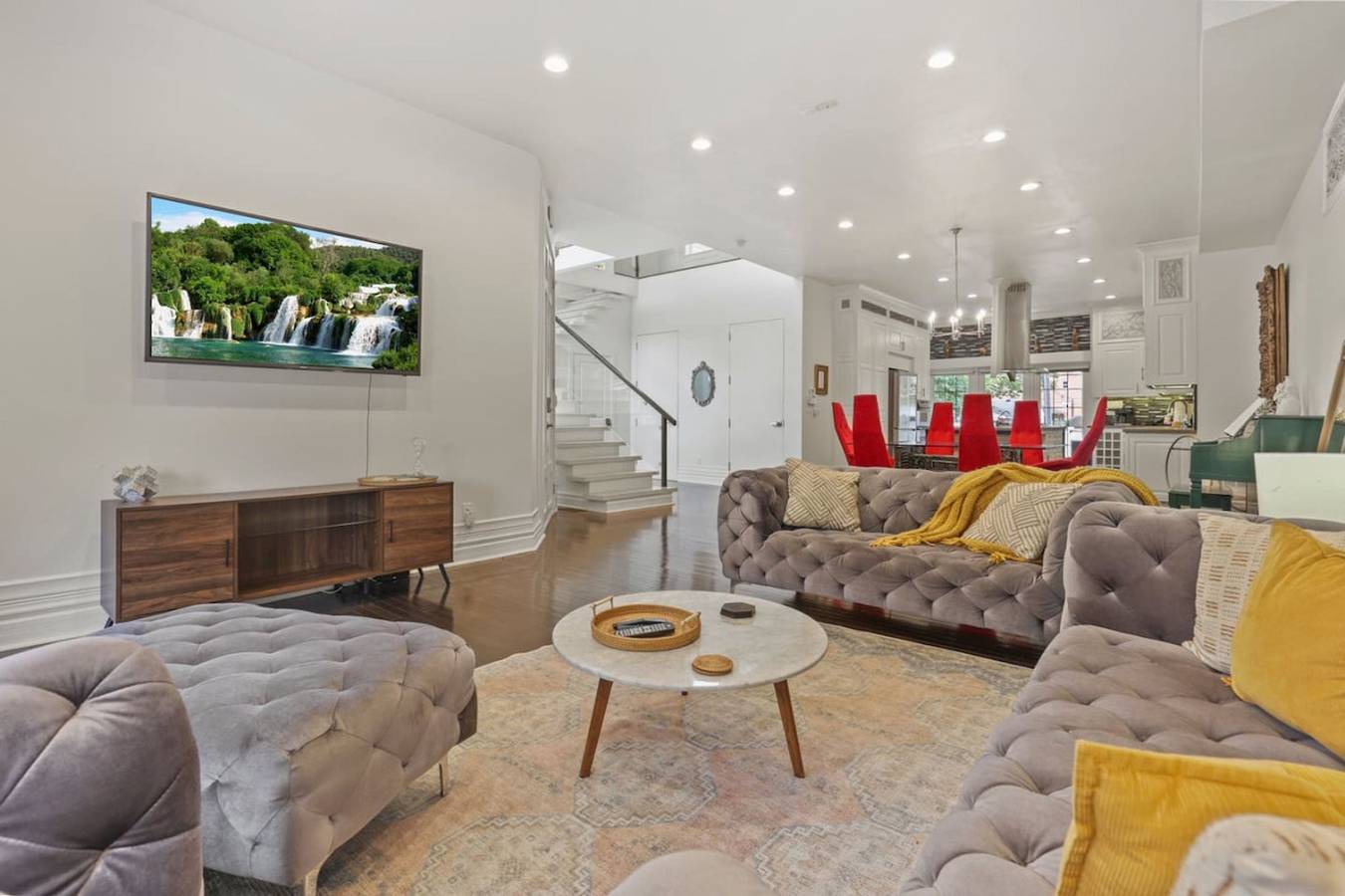 Franklin Manor-Columbus Downtown Luxury Estate. in Columbus, Ohio