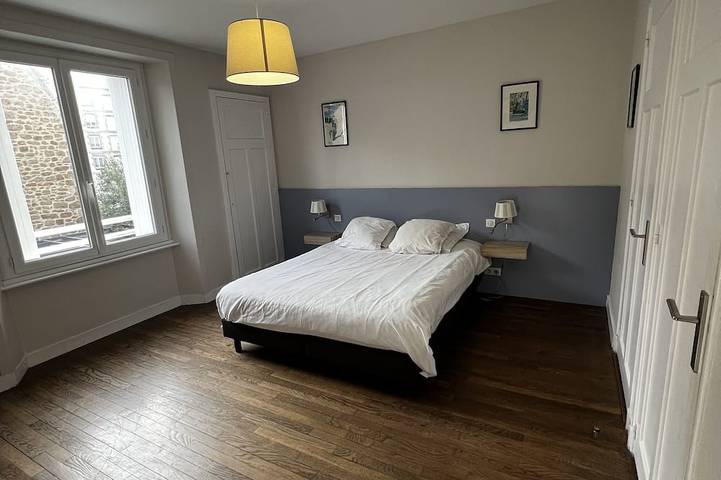 Appartement entier, Appartement 4 personnes à 20M de la grande plage du sillon 500 M des thermes in Saint-Malo, Région de Saint-Malo