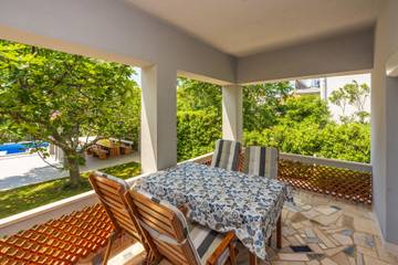 Dom dla 14 osoby w Jadranovo, Żupania primorsko-gorska, Zdjęcie 1