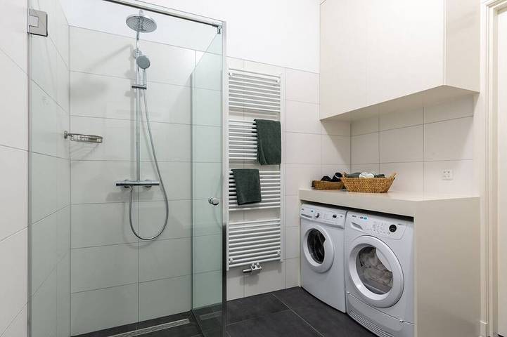 Ganze Wohnung, Der alte Laden: eine komplett renovierte Wohnung im Zentrum von Leiden in Leiden, Niederländische Nordsee