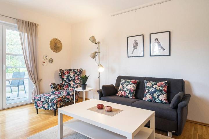 Ferienwohnung für 3 Personen, mit Sauna und Terrasse in Ahrenshoop