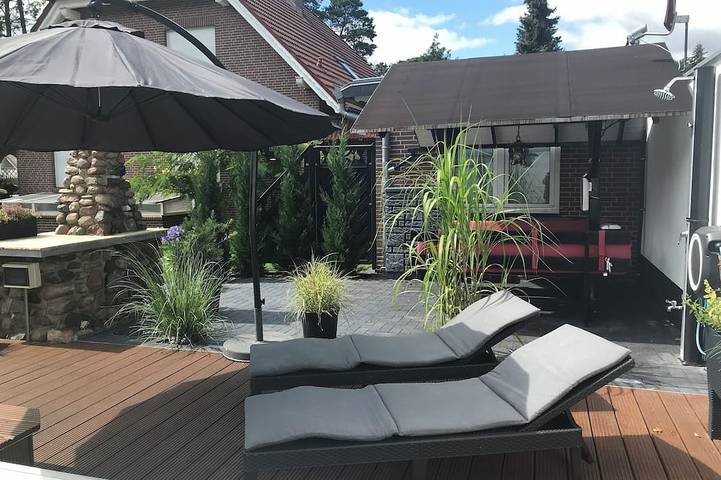 Ferienhaus für 3 Personen, mit Garten und Pool in Beelitz