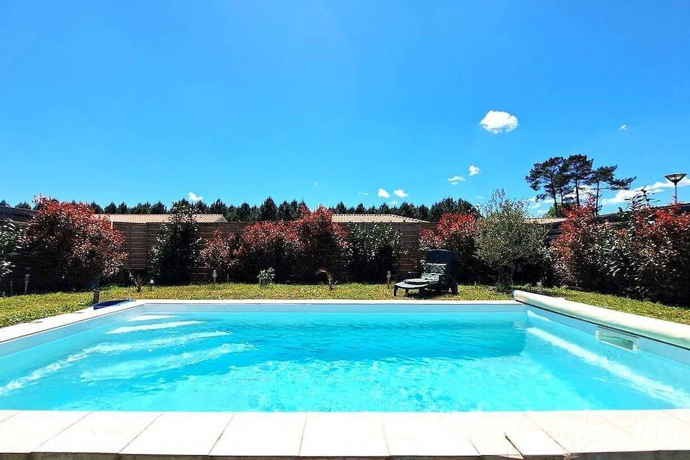 House with swimming pool in the quiet of Linxe in Linxe, Dax region