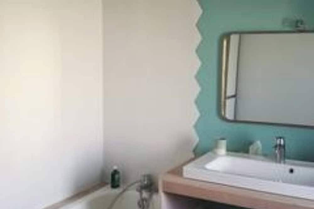 Bienvenue dans notre jolie maison rochelaise ! in La Rochelle, Région de La Rochelle