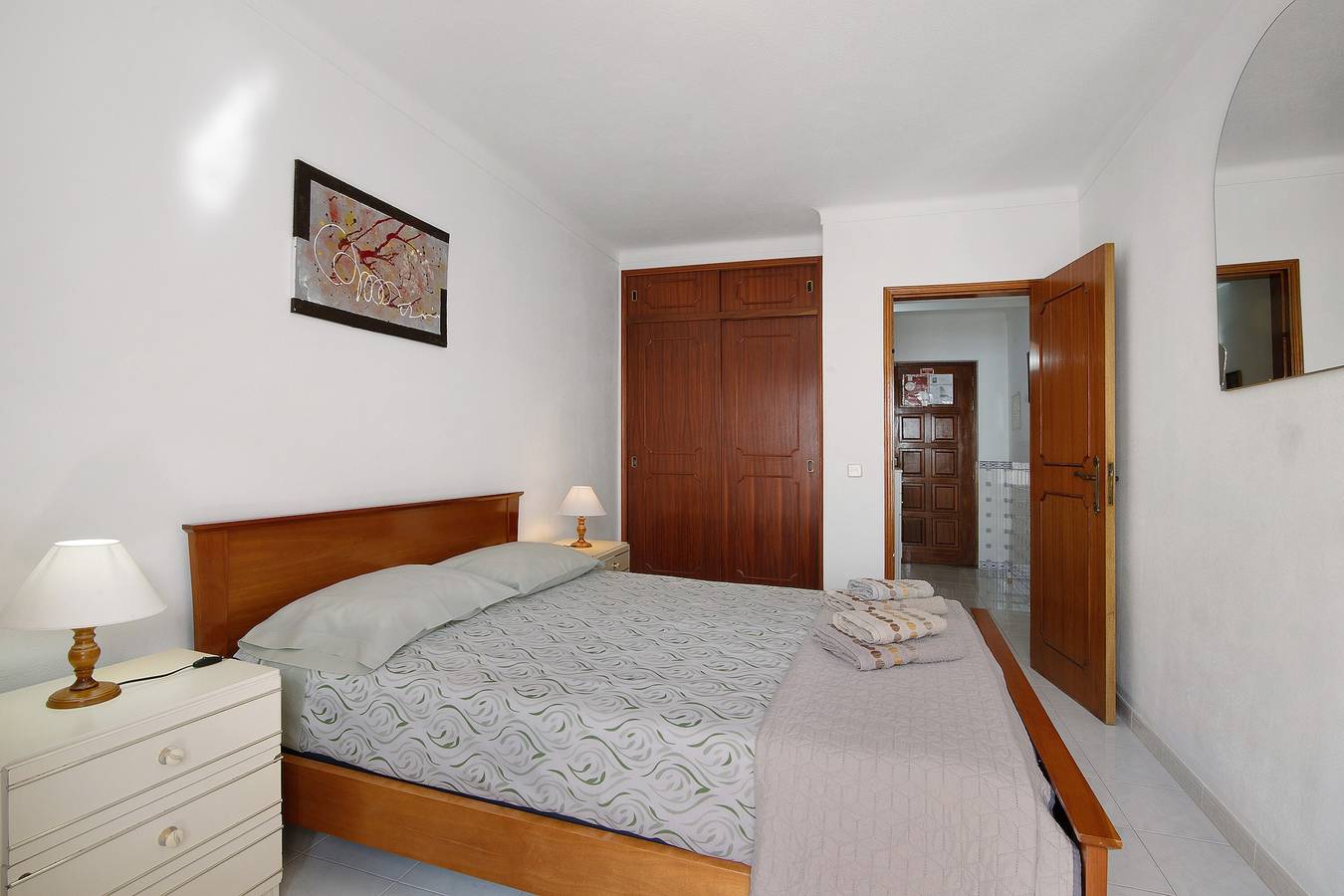 Apartamento entero, Apartamento 'Casa Lagar' con balcón, Wi-Fi y aire acondicionado in Manta Rota, Ria Formosa
