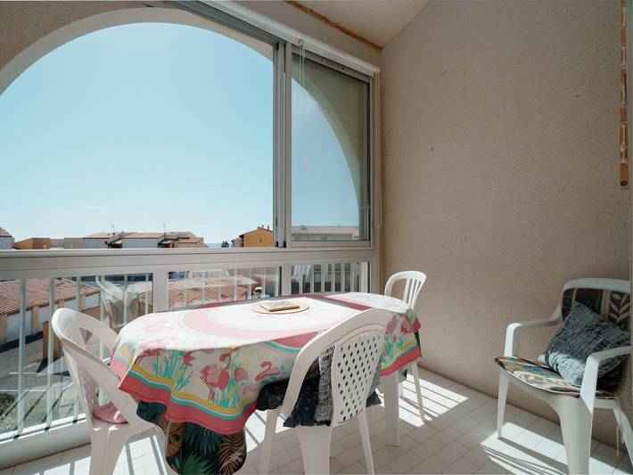 Appartement de vacances pour 4 personnes, avec piscine et terrasse
