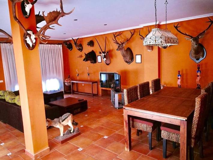 Casa rural para 14 personas, con Piscina en Cañada del Hoyo - 3
