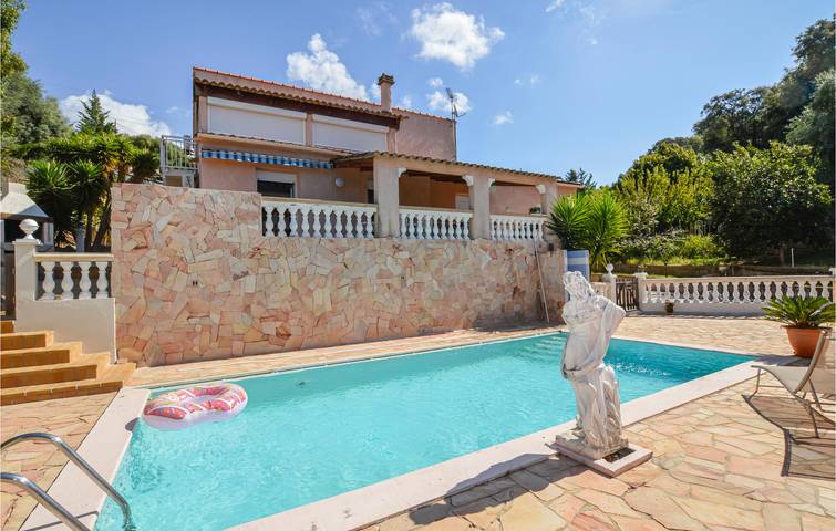 Appartement de vacances entier, Appartement vue mer avec piscine et WiFi près de Bastelicaccia in Bastelicaccia, Région d'Ajaccio