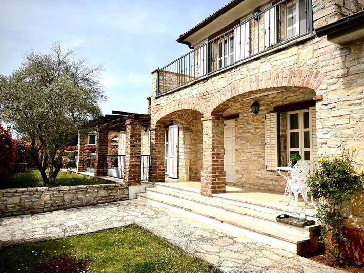 Villa pour 6 personnes, avec piscine et jardin à Barat - 3