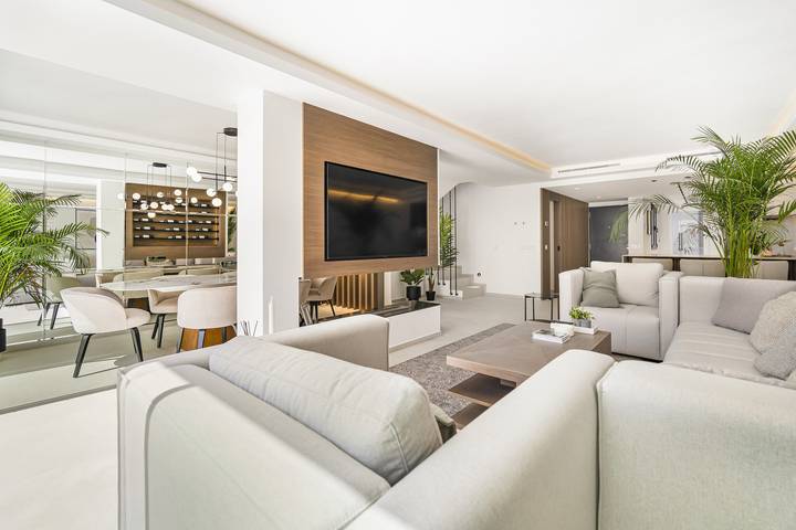 Casa de vacaciones para 10 personas, con jardín además de sauna y terraza en Marbella