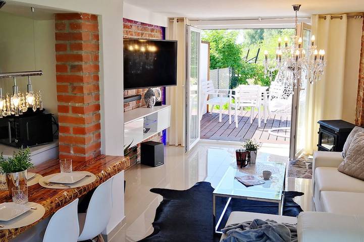 Ferienhaus für 4 Personen, mit Garten und Terrasse in Polen