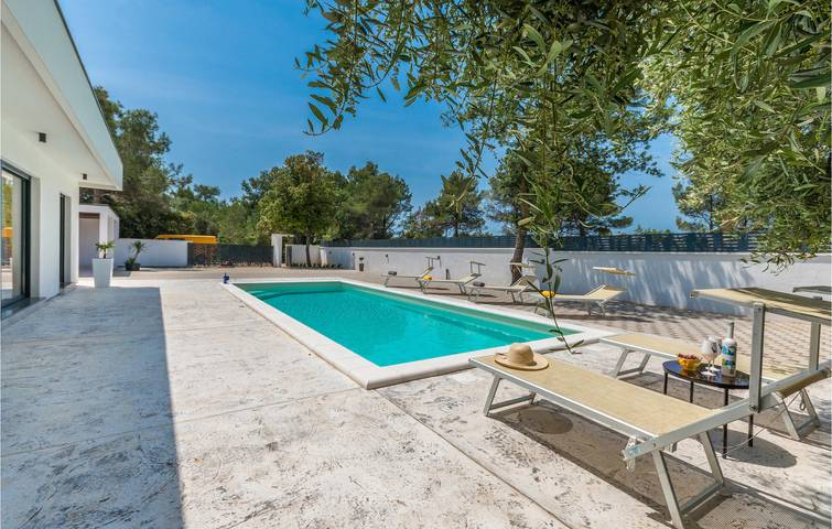 Location de vacances pour 6 personnes, avec terrasse à Biograd na Moru - 2