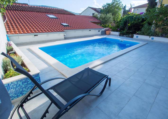 Apartamento de vacaciones para 3 personas, con terraza y piscina - 1