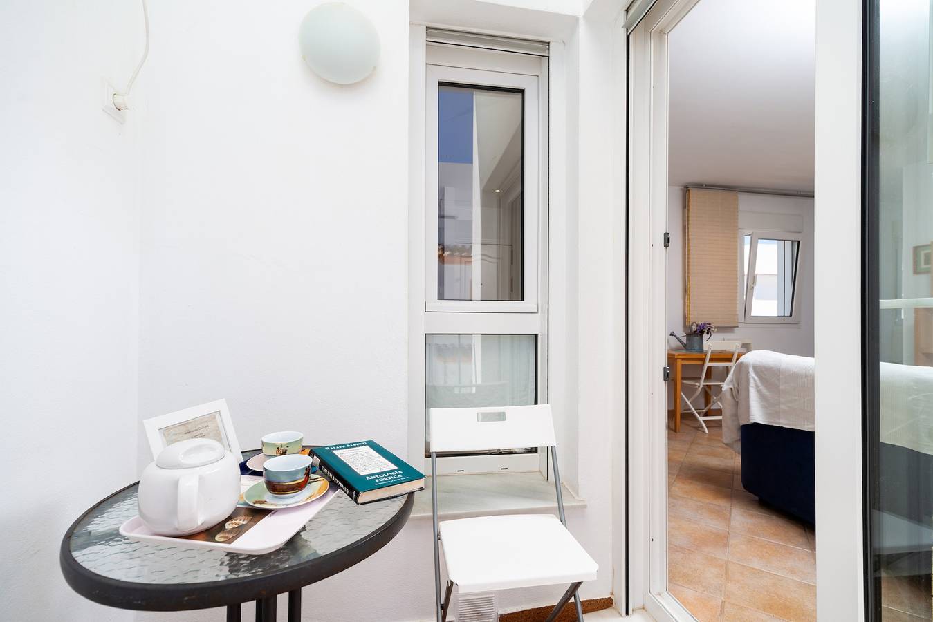 Apartamento entero, Hermoso apartamento con ubicación central cerca de la playa con aire acondicionado y balcón. in Conil de la Frontera, Costa de la Luz