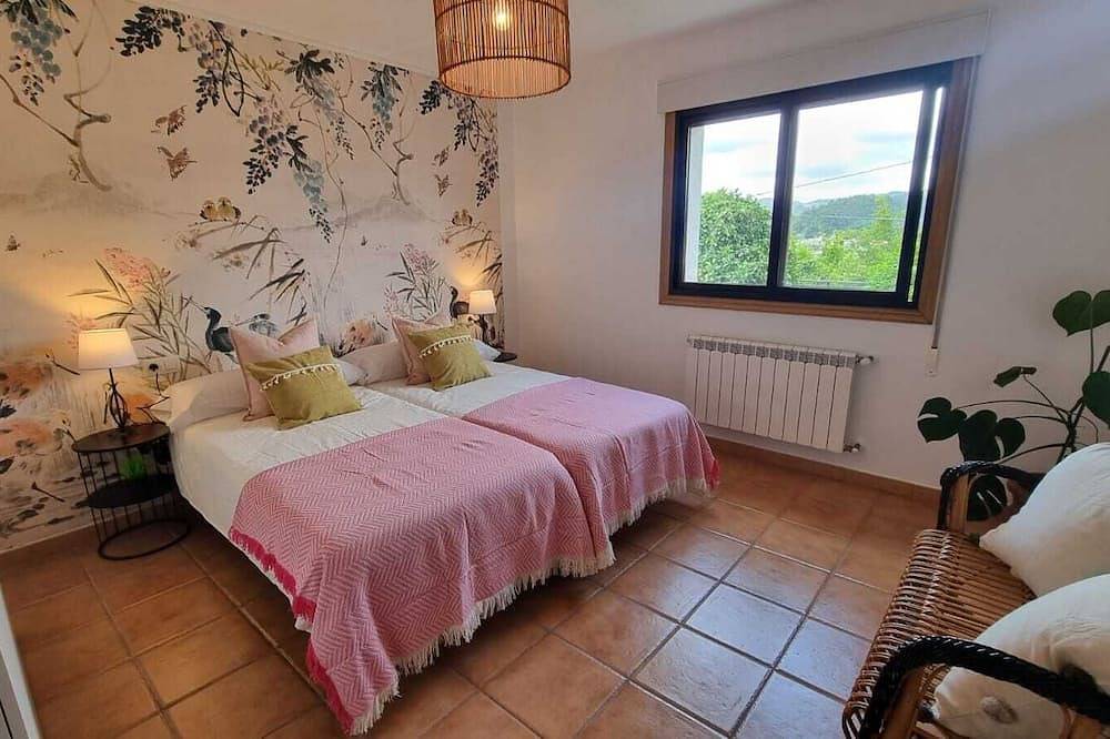 Preciosa Villa de 5 dormitorios Rias Bajas in Sotomayor, Provincia de Pontevedra