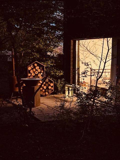 Location de vacances pour 2 personnes, avec Terrasse et Jardin ainsi que Piscine et Vue à Nazareth (Belgique)