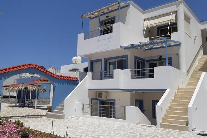 Ferienhaus für 4 Personen, mit Balkon und Terrasse sowie Garten und Ausblick