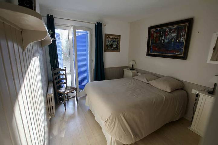 Large, very quiet house close to the center, swimming pool, 5 minutes from the beach. Saturday to Saturday in Racó d'en Sanés (Cadaques), Cadaques