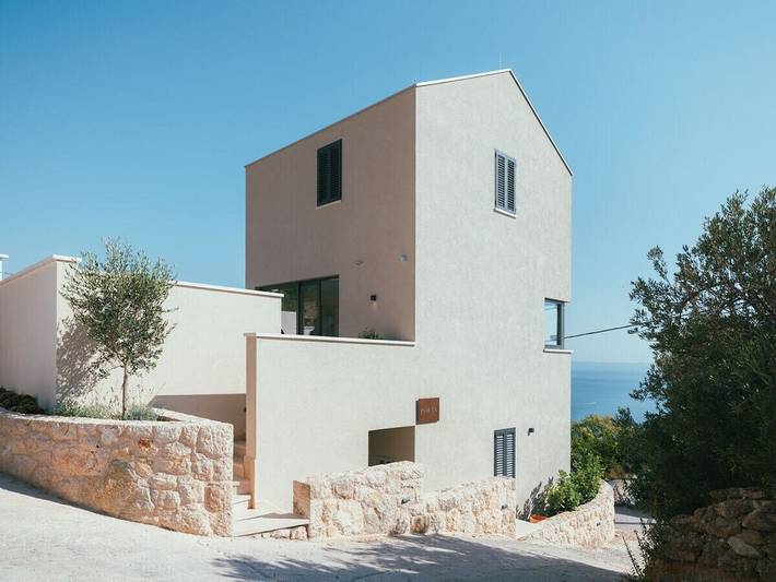 Villa für 6 Personen, mit Balkon