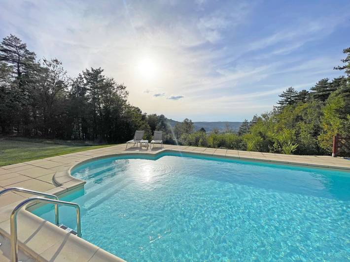 Gîte pour 6 personnes, avec piscine à Tursac - 2