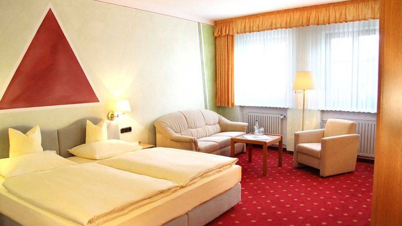 Mehrbettzimmer für 2 Personen in Bad Windsheim in Bad Windsheim, Steigerwald