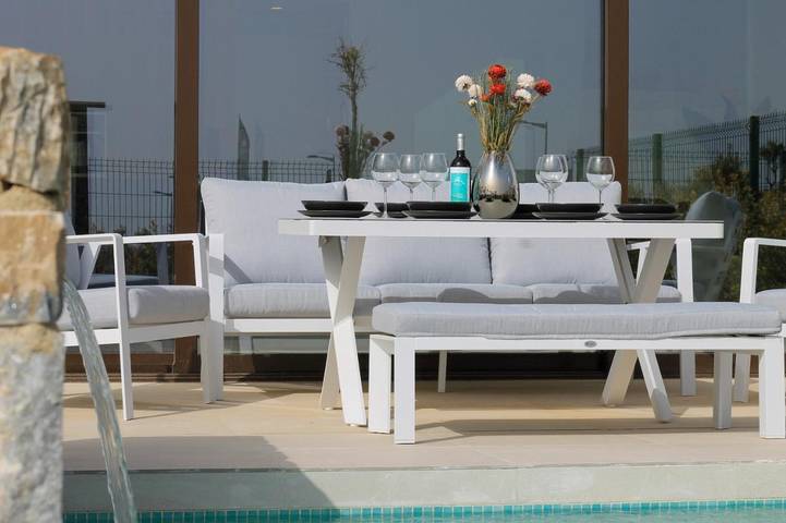 Casa rural para 10 personas, con jardín y terraza además de piscina y vistas al lago en Los Alcázares - 4