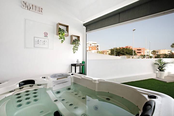Casa vacacional para 6 personas, con Jacuzzi y Jardín