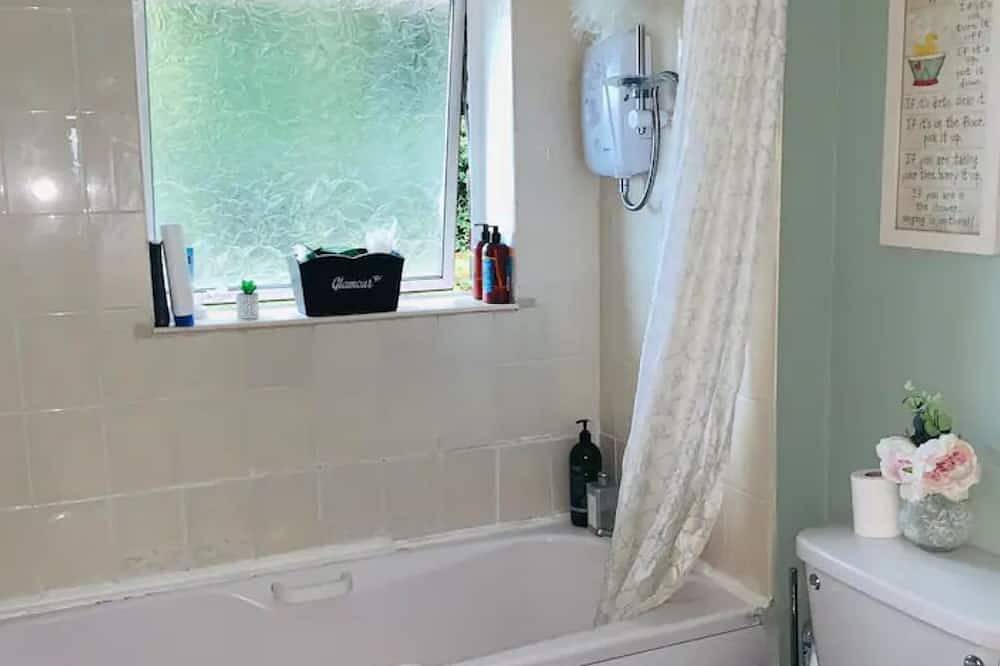 Maryborough Woods Residence - Cosy & quiet in private estate Douglas Village  in Cork, Condado de Cork
